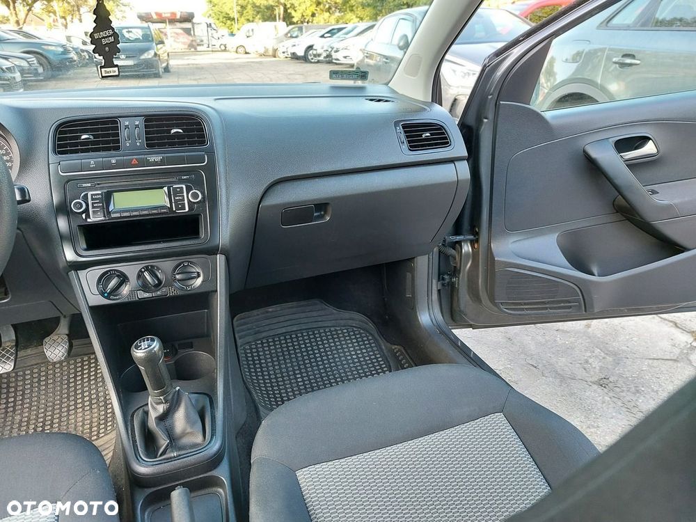 Volkswagen Polo - 18