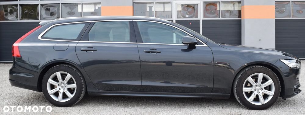 Volvo V90 D3 Momentum Pro - 14