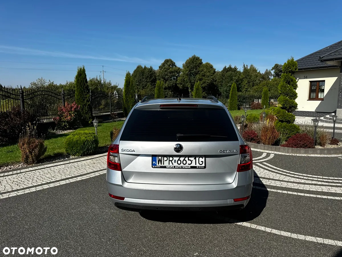 Skoda Octavia 2.0 TDI SCR Style DSG - 7