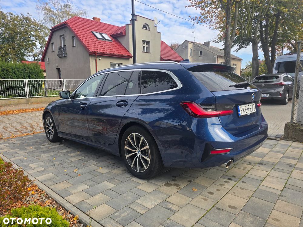 BMW Seria 3 2021 photo 5