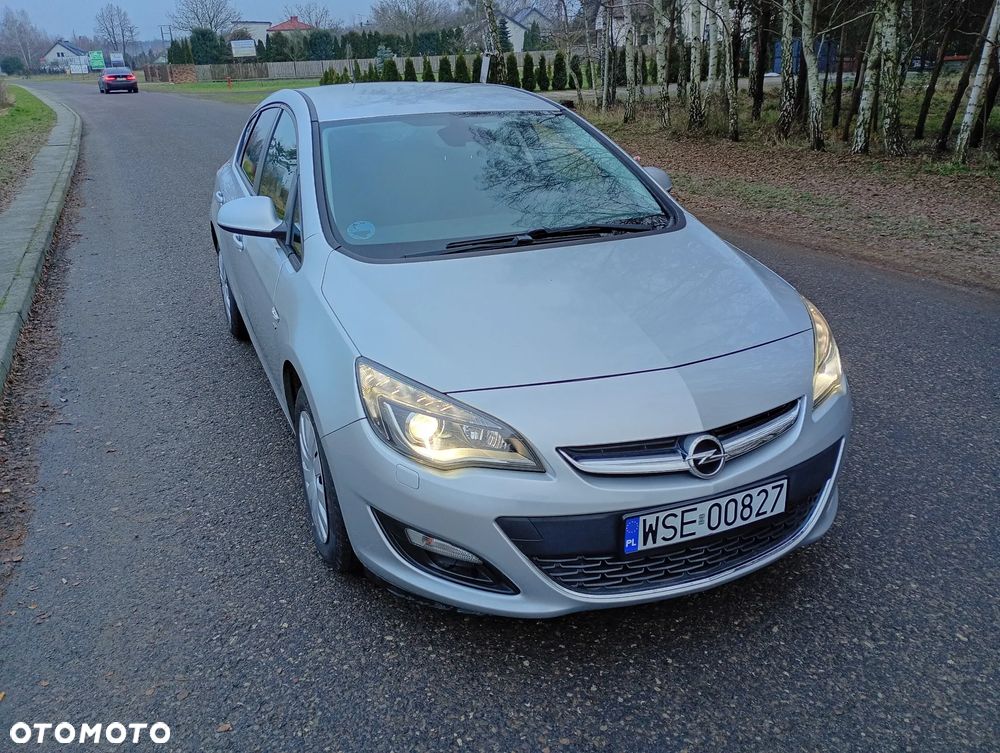 Opel Astra - 2