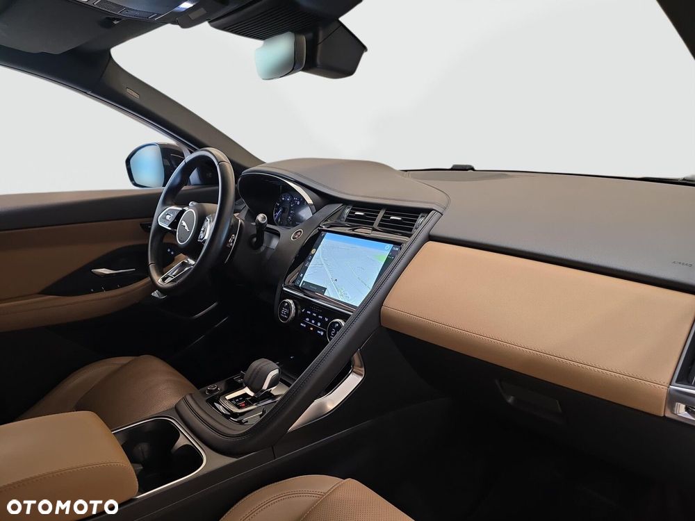 Jaguar E-Pace - 20