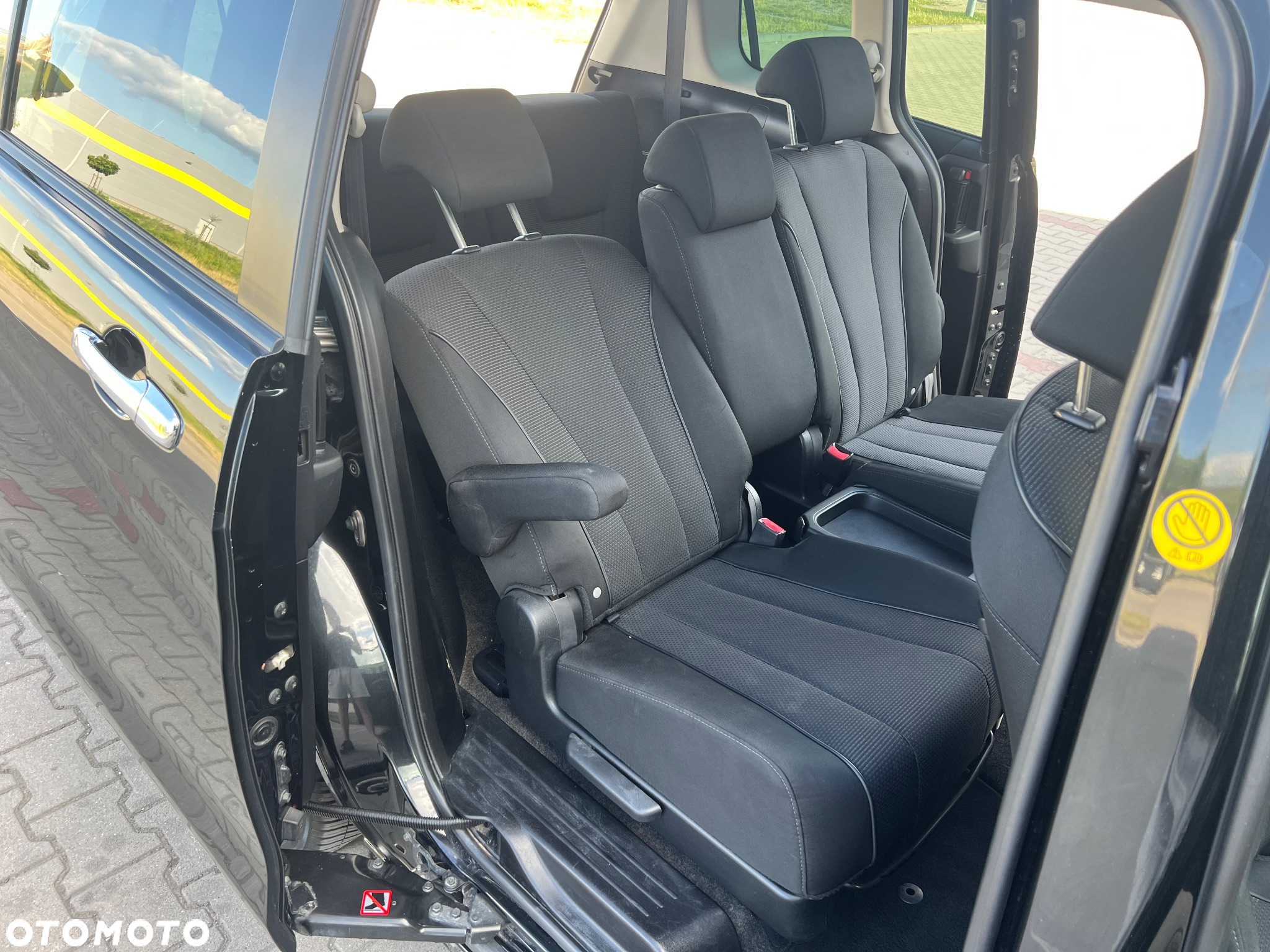 Mazda 5 1.8 Exclusive + - 26
