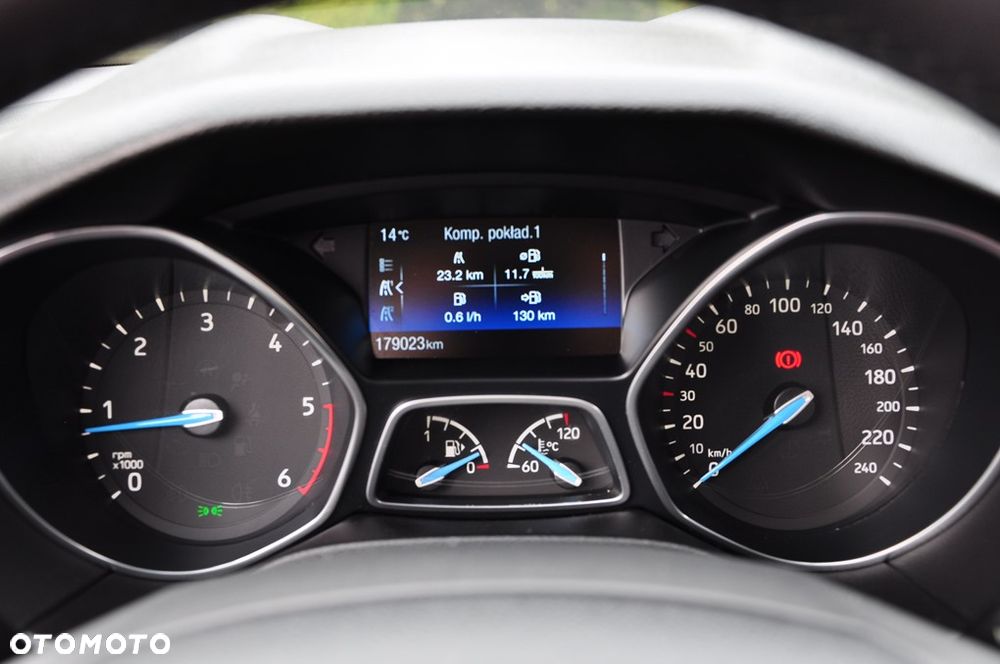 Ford Focus 1.5 EcoBlue STart-Stopp-System TITANIUM - 35