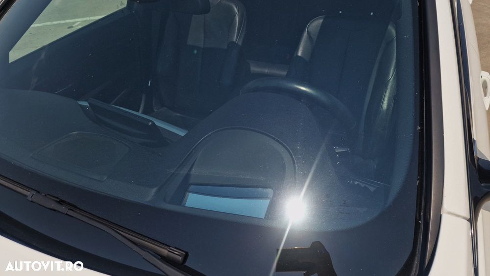 BMW Seria 3 320d xDrive GT Aut. M Sport - 23