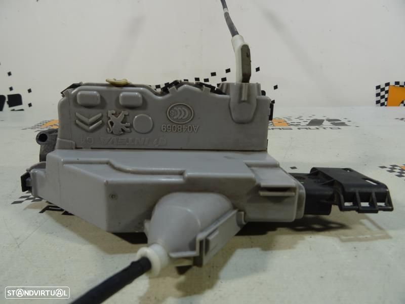 Fecho Da Porta Trás Esquerda Peugeot 508 I (8D_)  006 262 / 006262 / A - 6