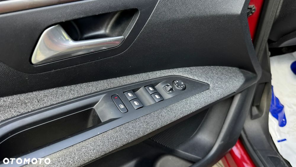 Peugeot 3008 1.6 e-HDi Active S&S - 24