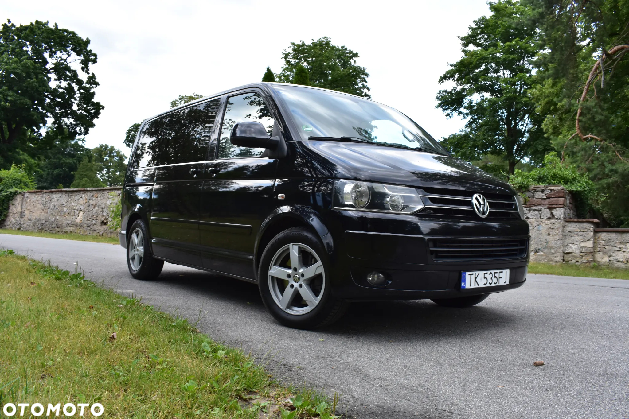 Volkswagen Multivan - 29