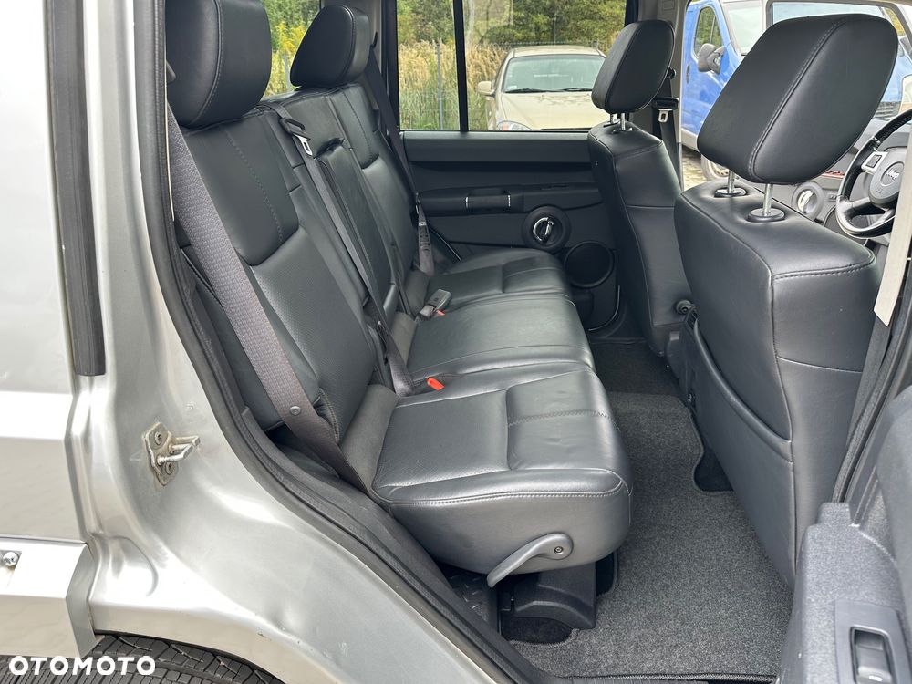 Jeep Commander 5.7 V8 HEMI Automatik Limited - 17