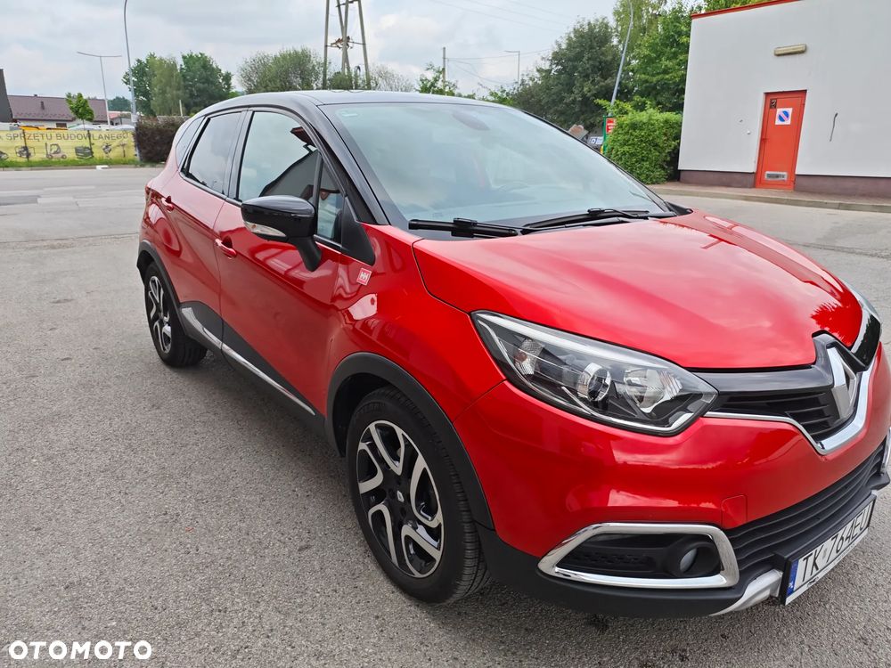 Renault Captur 1.2 TCe Helly Hansen EDC - 1
