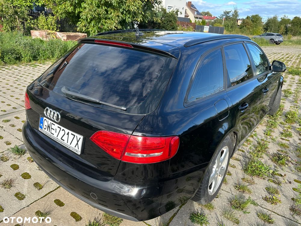 Audi A4 Avant 2.0 TDI e DPF Ambiente - 12