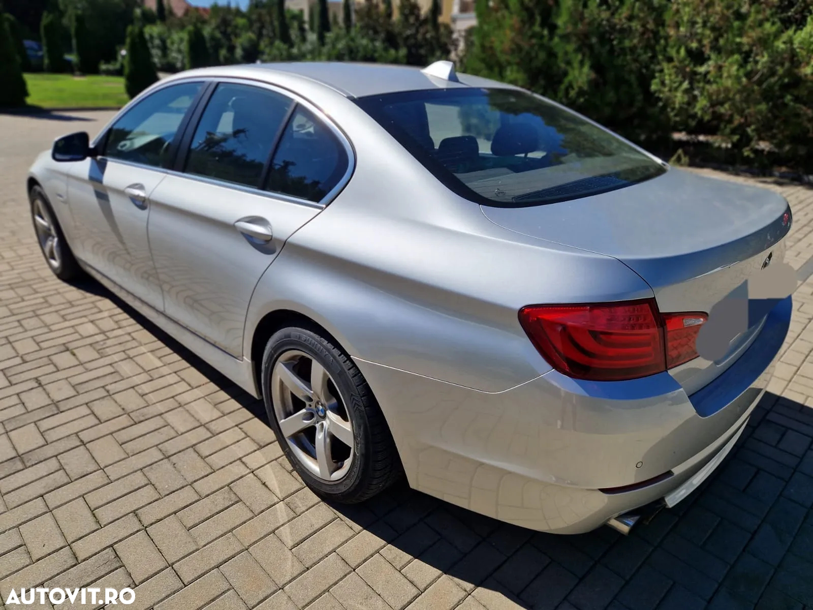 BMW Seria 5 520d Efficient Dynamics Edition - 3