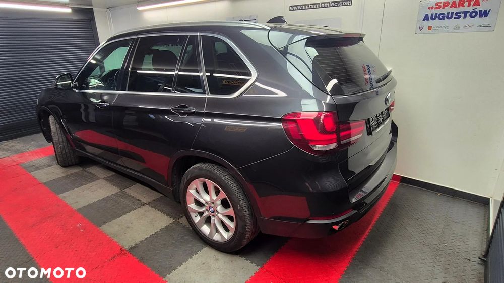 BMW X5 xDrive25d Sport-Aut - 3