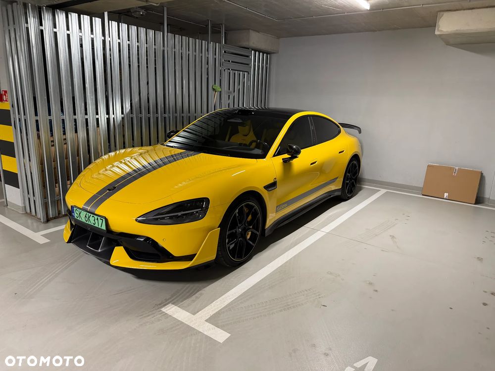 Xiaomi SU7 - 1