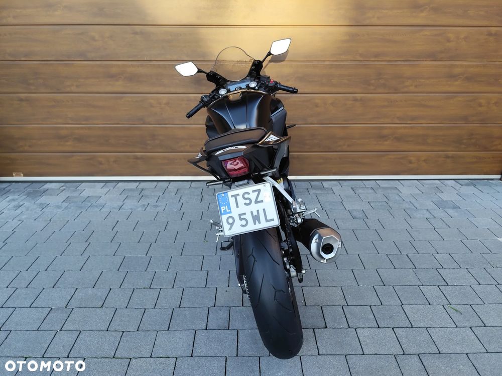 Yamaha YZF - 10