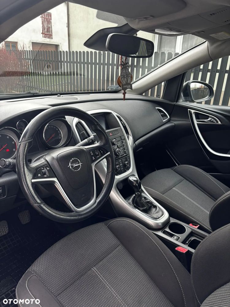 Opel Astra 1.7 CDTI - 13