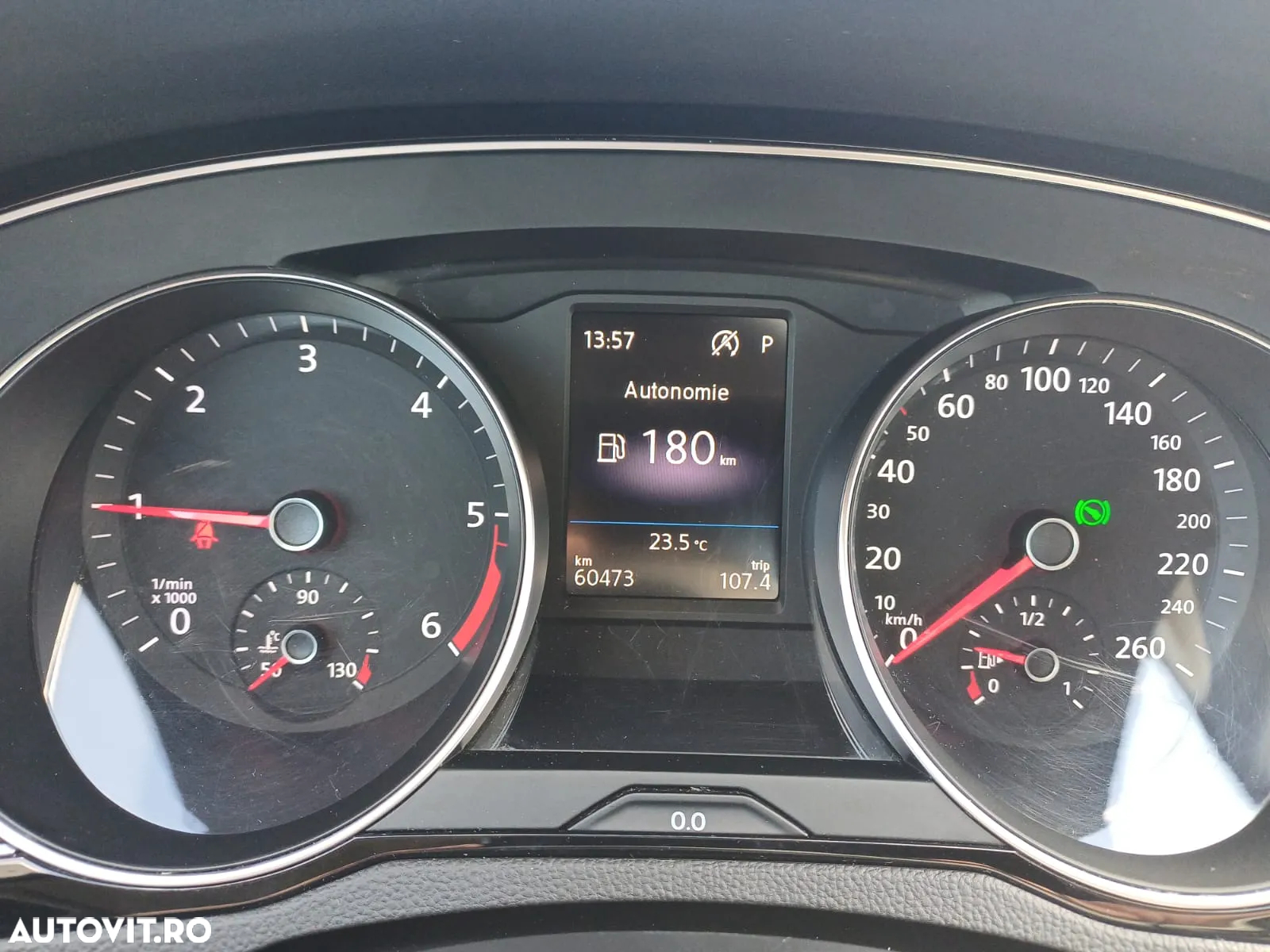 Volkswagen Passat 2.0 TDI DSG Highline - 16
