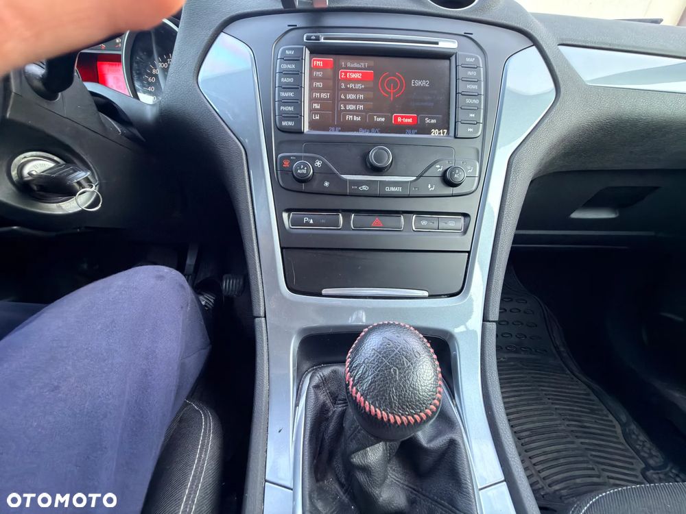Ford Mondeo - 14