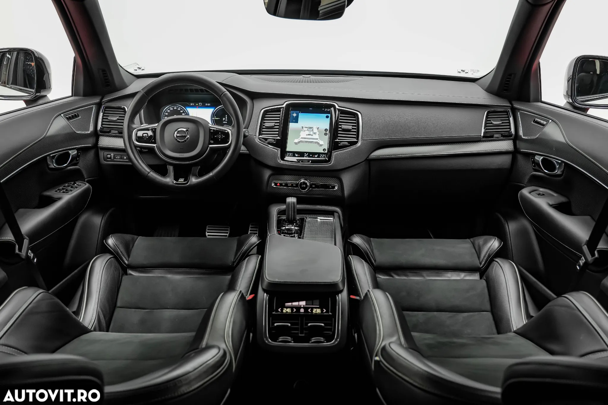 Volvo XC 90 AWD T8 Twin Engine Geartronic RDesign - 2