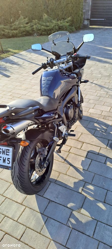 Yamaha FZS - 2