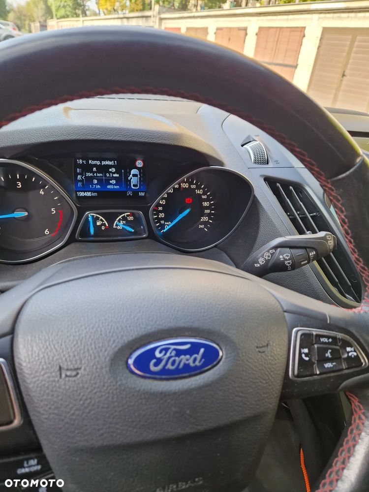 Ford Kuga 2.0 TDCi AWD ST-Line - 16