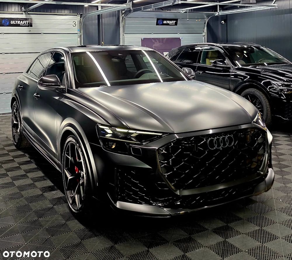 Audi RS Q8 - 6
