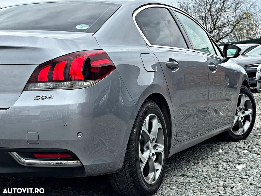 Peugeot 508 BlueHDi 120 EAT6 Stop&Start Allure - 25