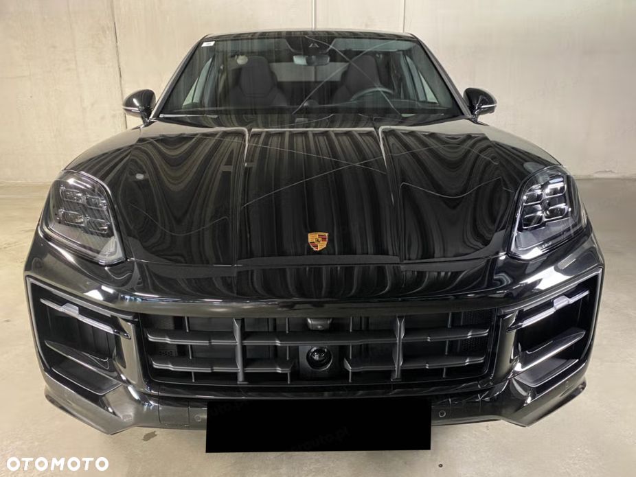Porsche Cayenne Coupe Black Edition - 4