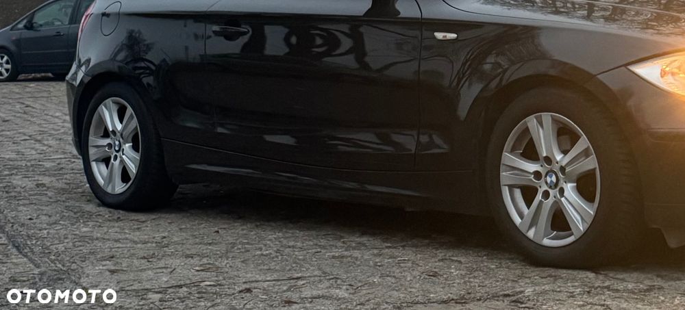 BMW Seria 1 116i - 13