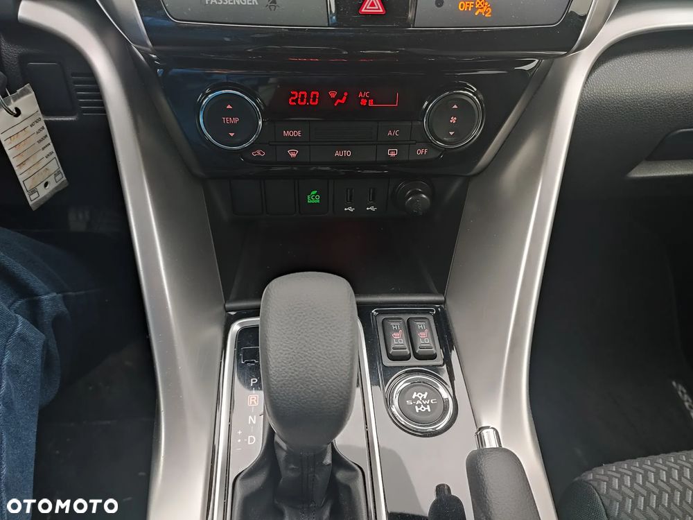 Mitsubishi Eclipse Cross 1.5 T-MIVEC (ClearTec) CVT 4WD Active+ - 15