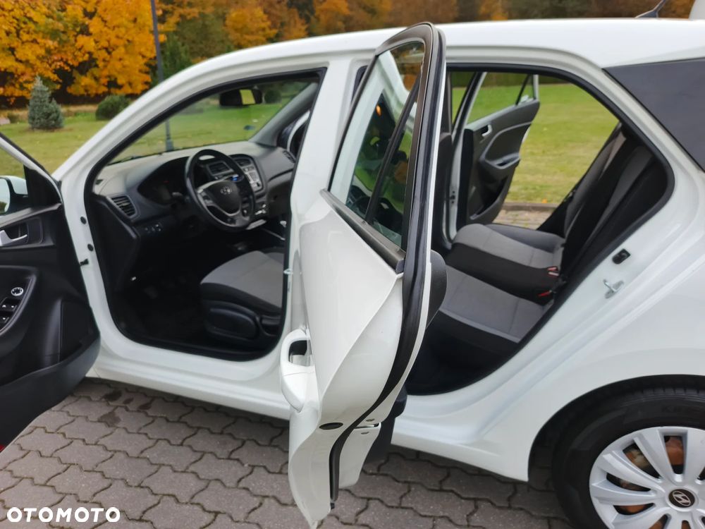 Hyundai i20 1.1 CRDi Style - 7