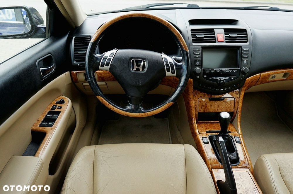 Honda Accord - 14