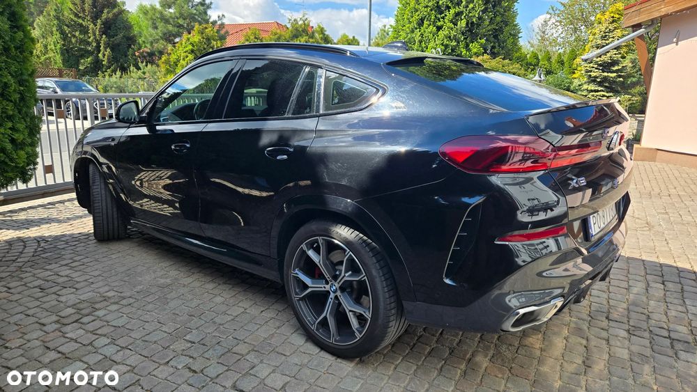 BMW X6 xDrive40d mHEV - 4