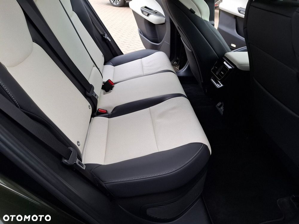 Lexus NX 350h F Sport AWD - 23