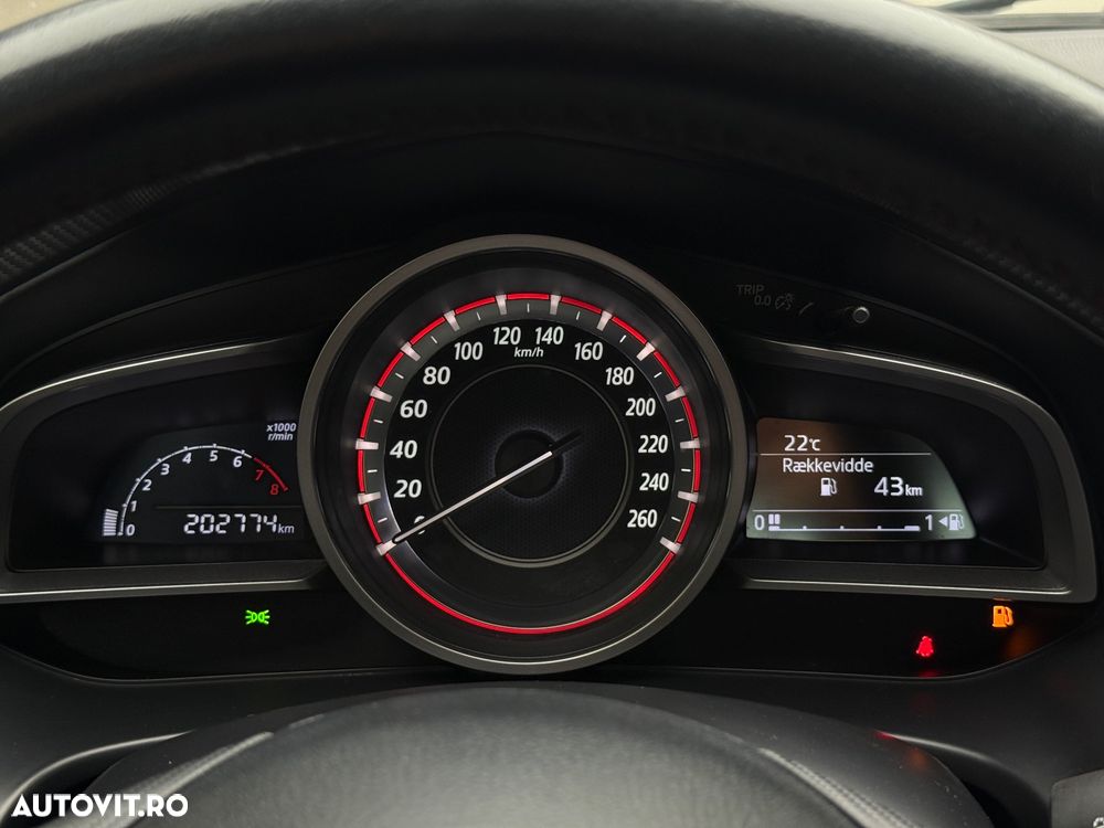 Mazda 3 - 13