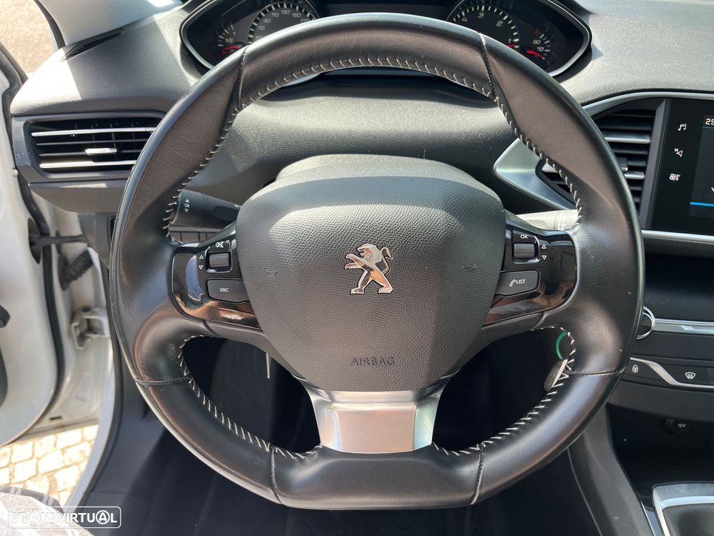 Peugeot 308 1.5 BlueHDi Business Line - 25