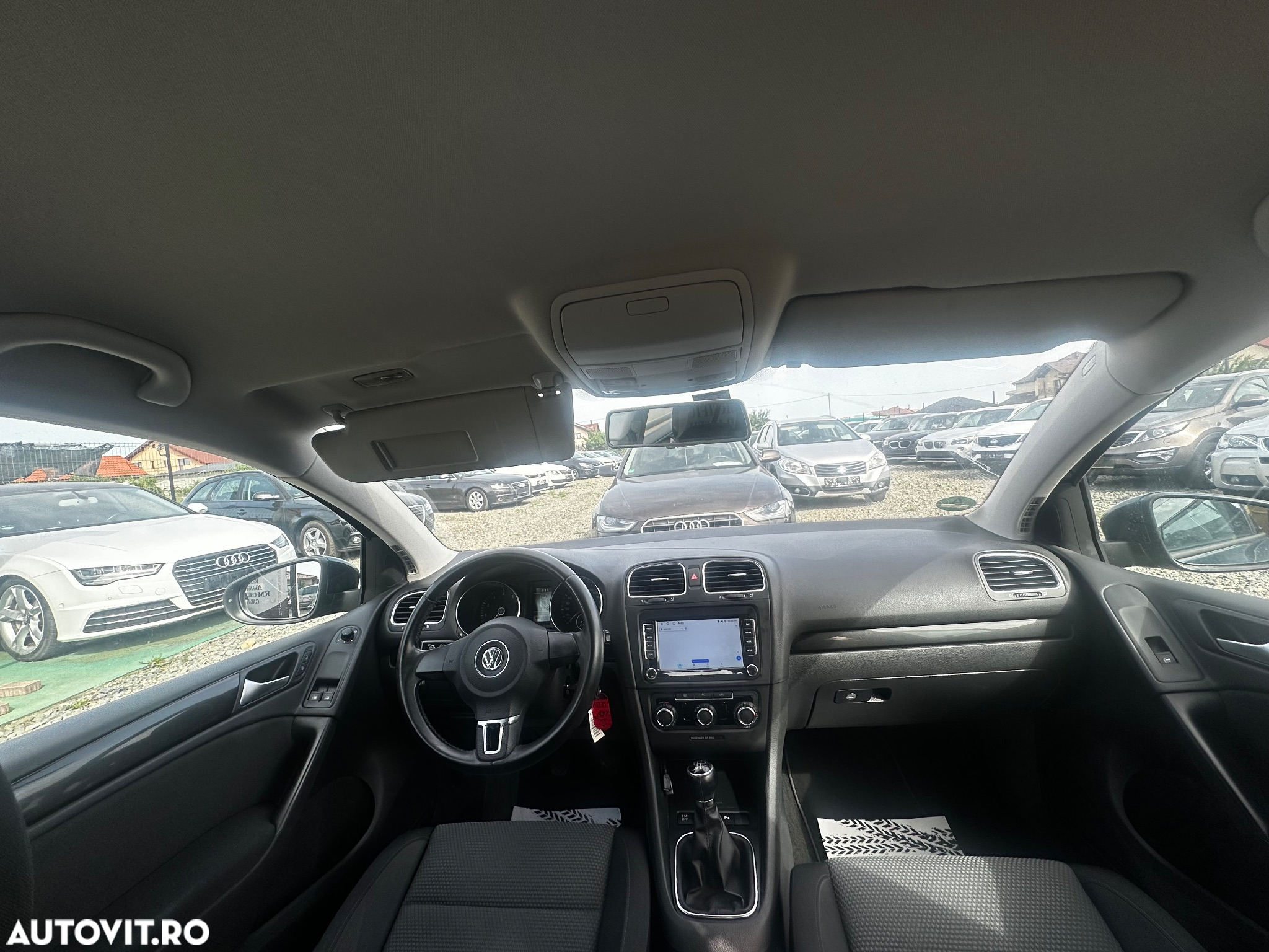 Volkswagen Golf 1.6 Comfortline - 17