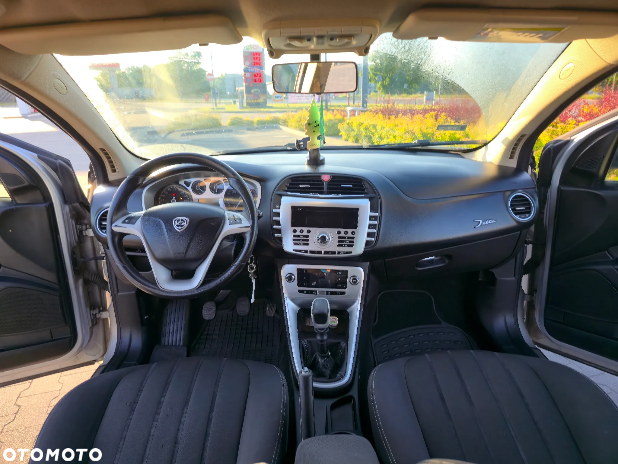 Lancia Delta 1.6 MJ Argento - 9