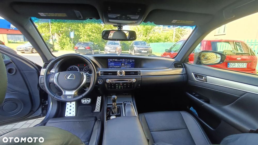 Lexus GS - 12