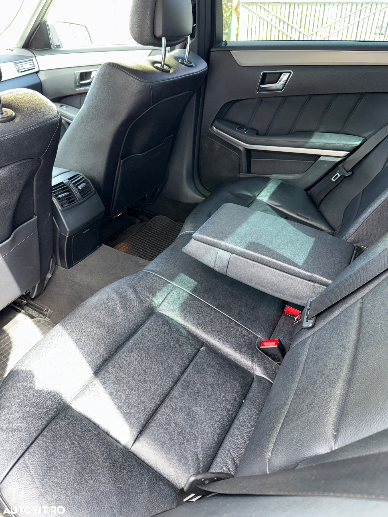 Mercedes-Benz E 300 CDI BlueEfficiency Aut. - 9