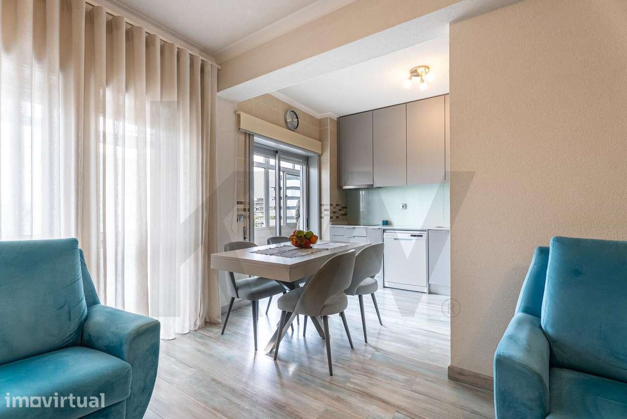 Apartamento T1+1 Remodelado no Centro da Trofa - Grande imagem: 3/26