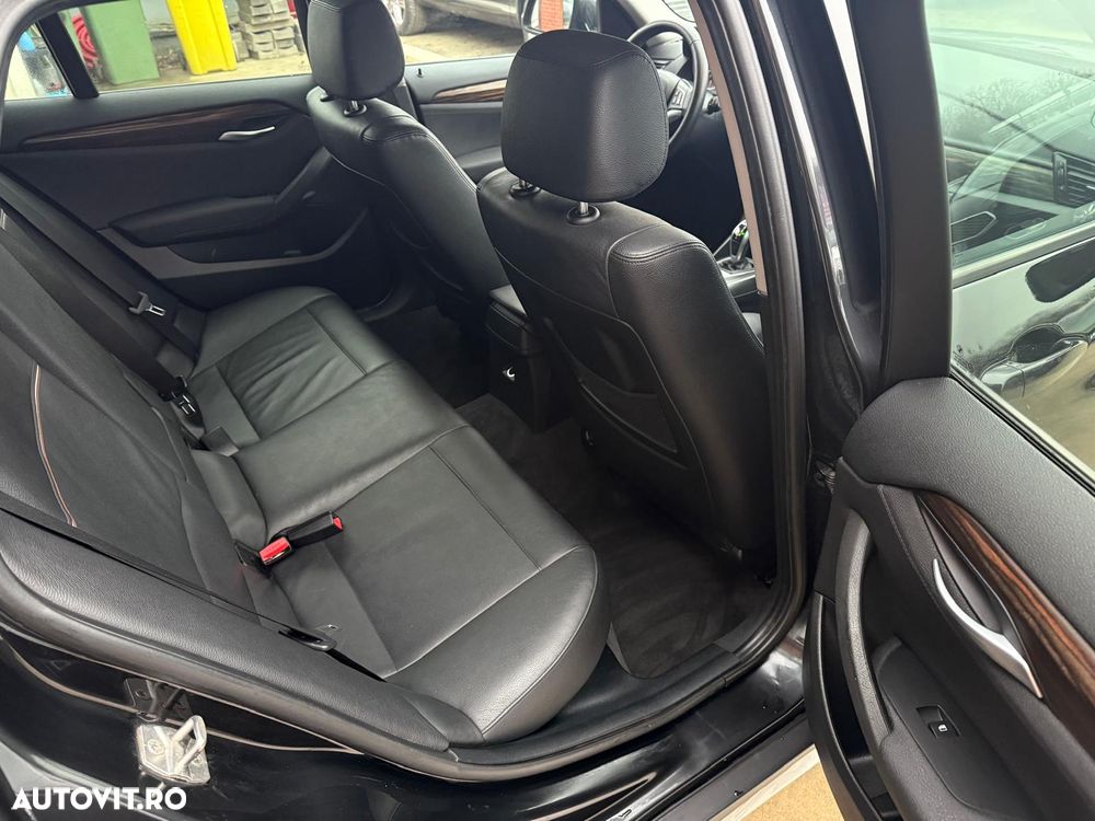 BMW X1 xDrive20d Aut. Sport Line - 16