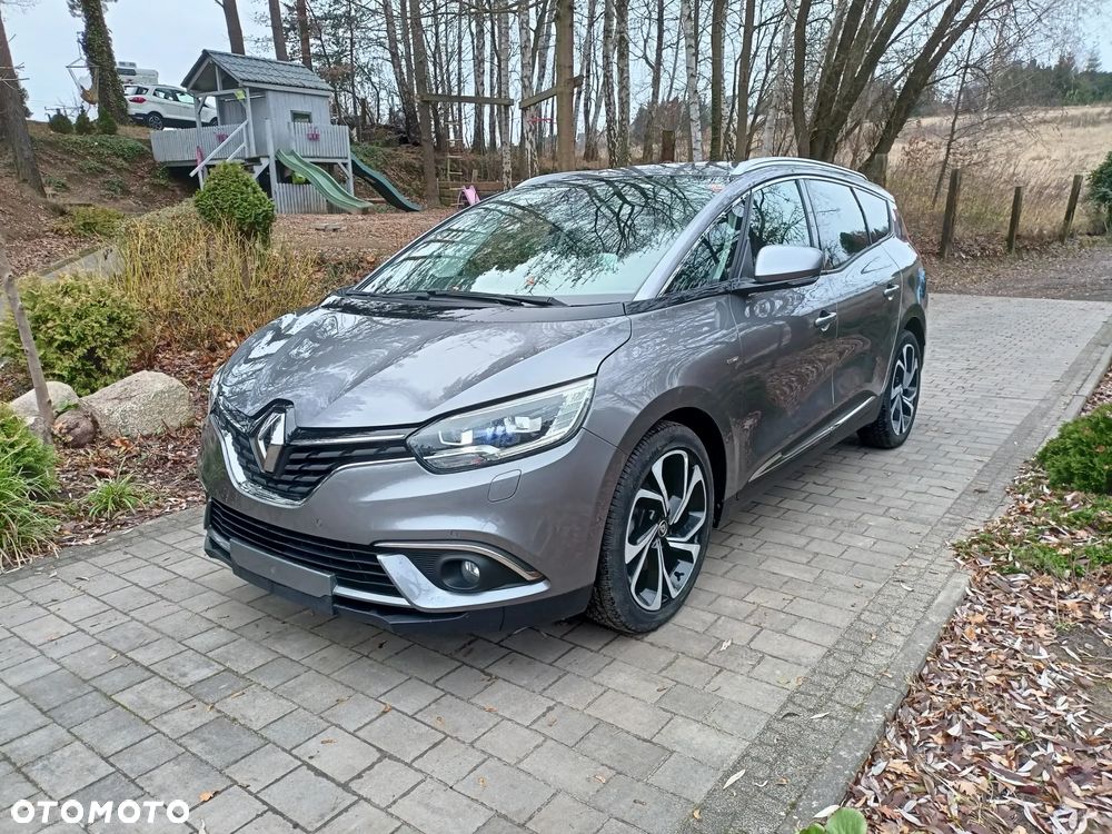 Renault Grand Scenic Energy TCe 130 S&S Bose Edition