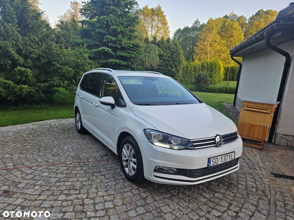 Volkswagen Touran 2.0 TDI SCR (BlueMotion Technology) DSG Comfortline - 1