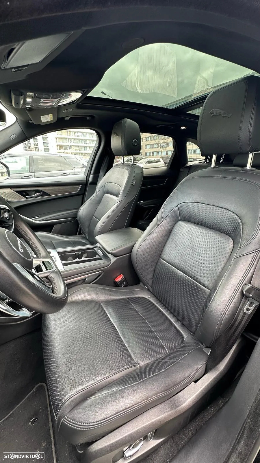 Jaguar F-Pace 2.0 P400e AWD - 5