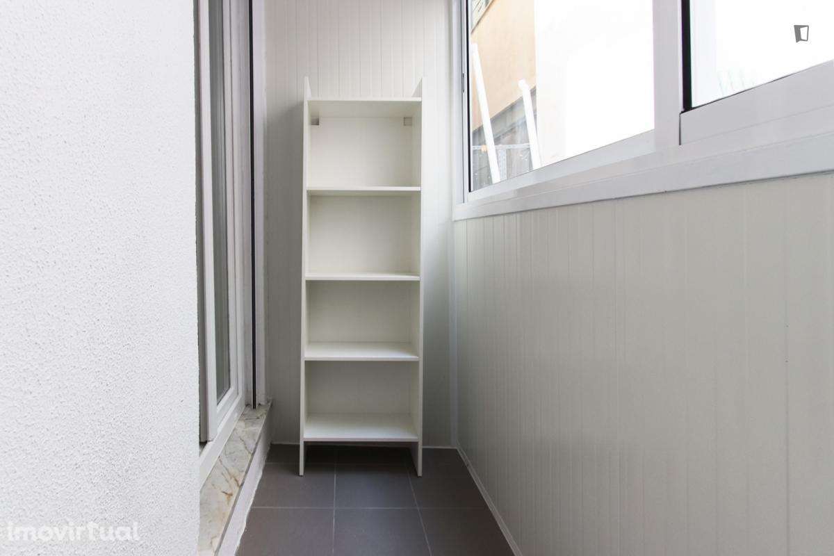 Quarto - localizado em Alameda Lisbon - Grande imagem: 5/14