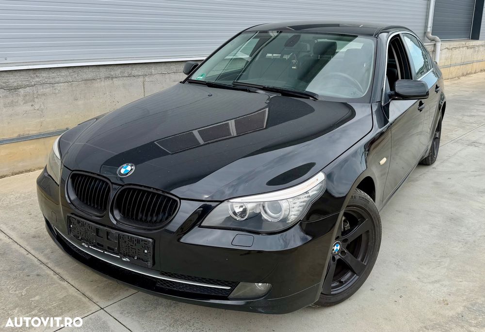 BMW Seria 5 520d Edition Sport - 13
