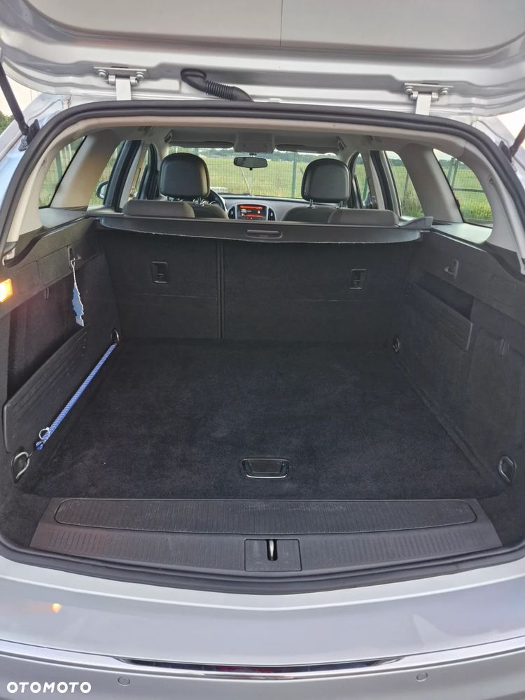 Opel Astra 1.4 T Sport EU6 - 17