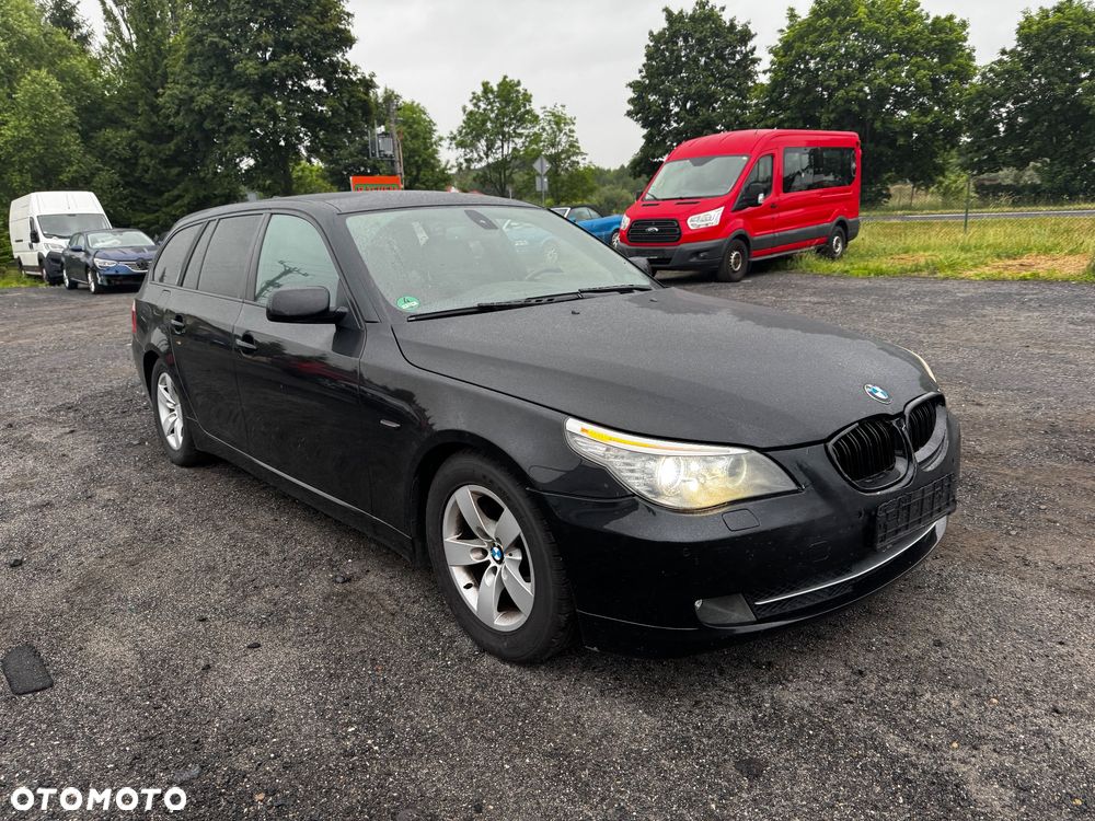 BMW Seria 5 520d Edition Exclusive - 1