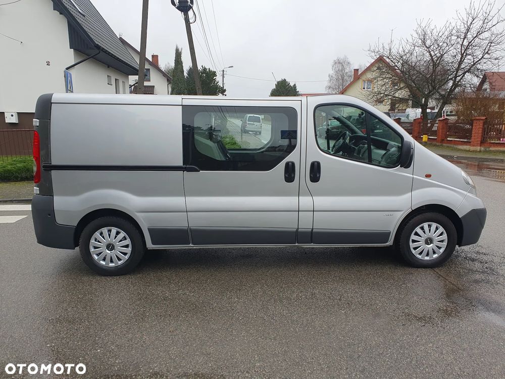 Opel Vivaro - 7